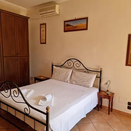Rea Aparthotel *